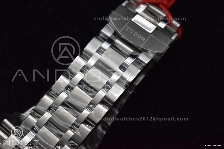 1192 on Best SS UrbanStyle A Dial Royal V7F Black Strap 1:1 Tudor Edition 1011